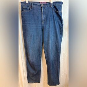 Gloria Vanderbilt Women's Straight Leg Jeans | Denim | Size 14